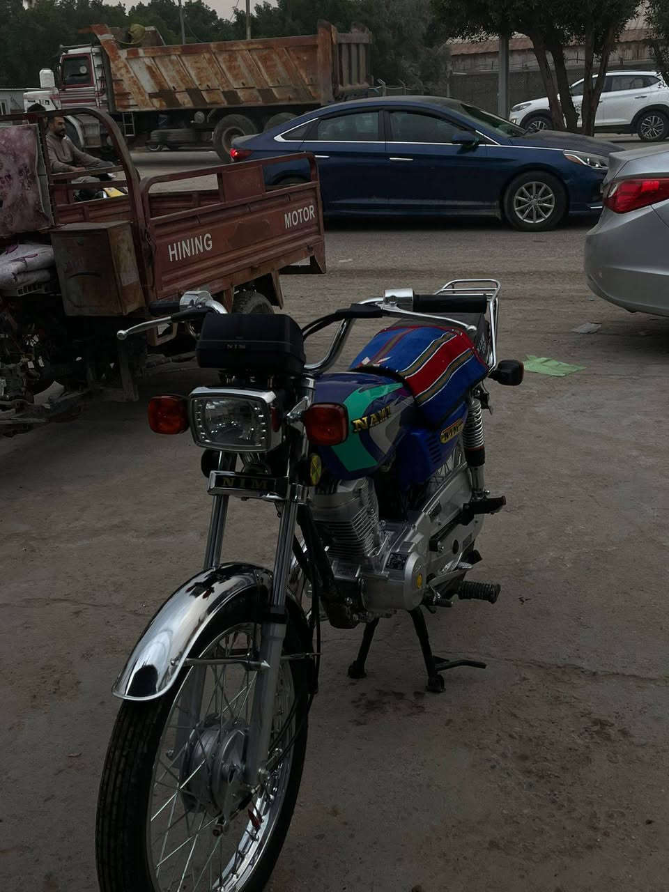 سلام عليكم نامة امتياز 2026 دراجة تخبل ثاني تبديلة دهن طالعة من معرض السلامي مكفولة كفالة عامة بيهة صالنصة ام نجمة اصلية وبعد معروف مجمع السلامي سعر 775 وليصير لوتي يسمع حجي مو حلو ***********
