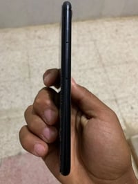 ايفون SE 2022 • ١٢٨ • بطارية ٩٧