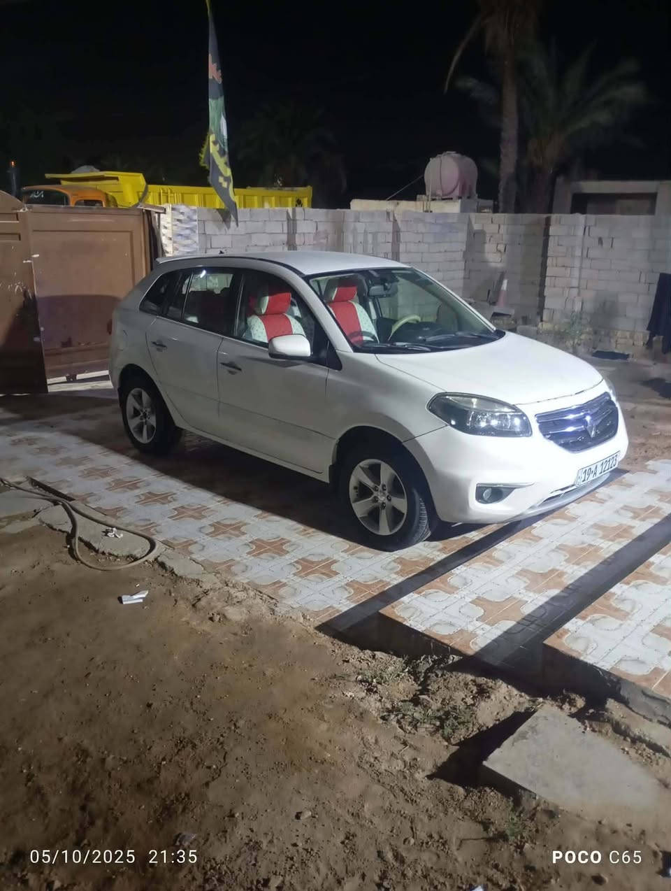 السلام عليكم رينو كوليوس موديل 2013 رقم كربلاء انكليزي جديد سنوية بأسمي ل2028 مكينة نظيفة حدادية جديدة تبريد شغال دوشمة جديدة السعر 75 ورقة وبيهة مجال بسيط حق الجية للاستفسار اكثر *********** او ***********
