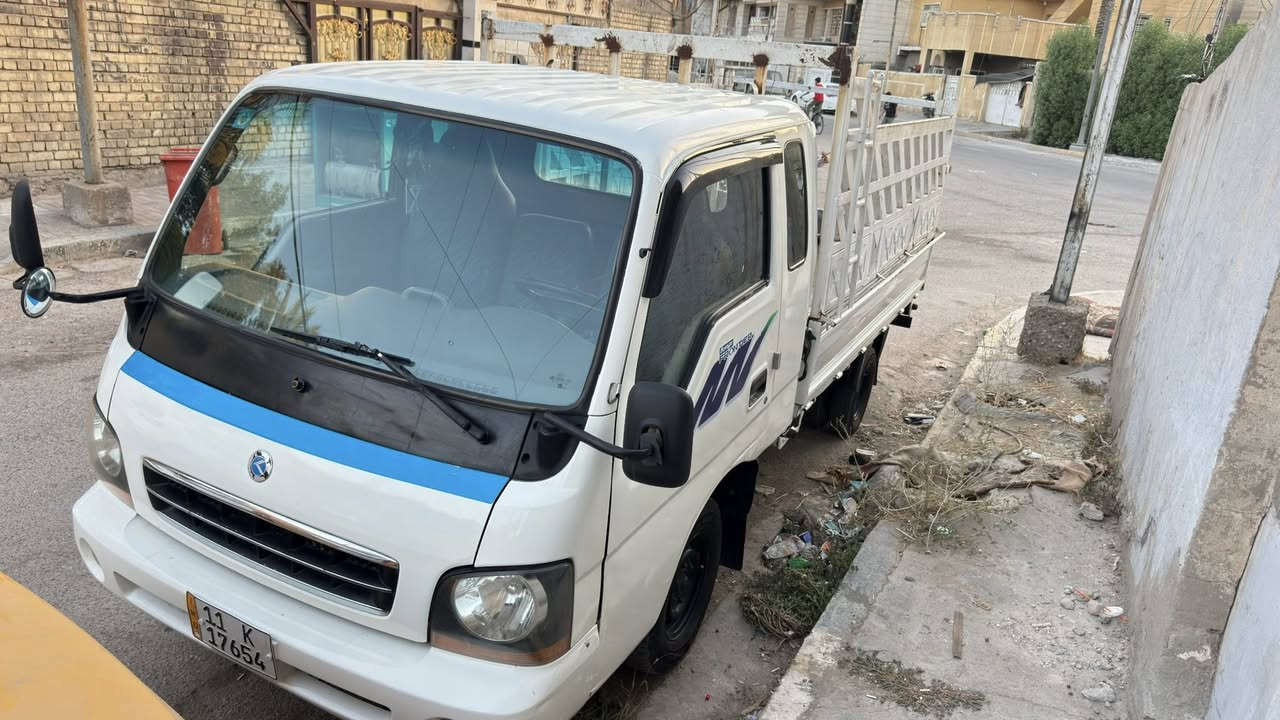 سلام عليكم كيه فنتيرة موديل 2000 محدثه ام عيون
رقم بغداد ياسمنه للاستفسار ***********
