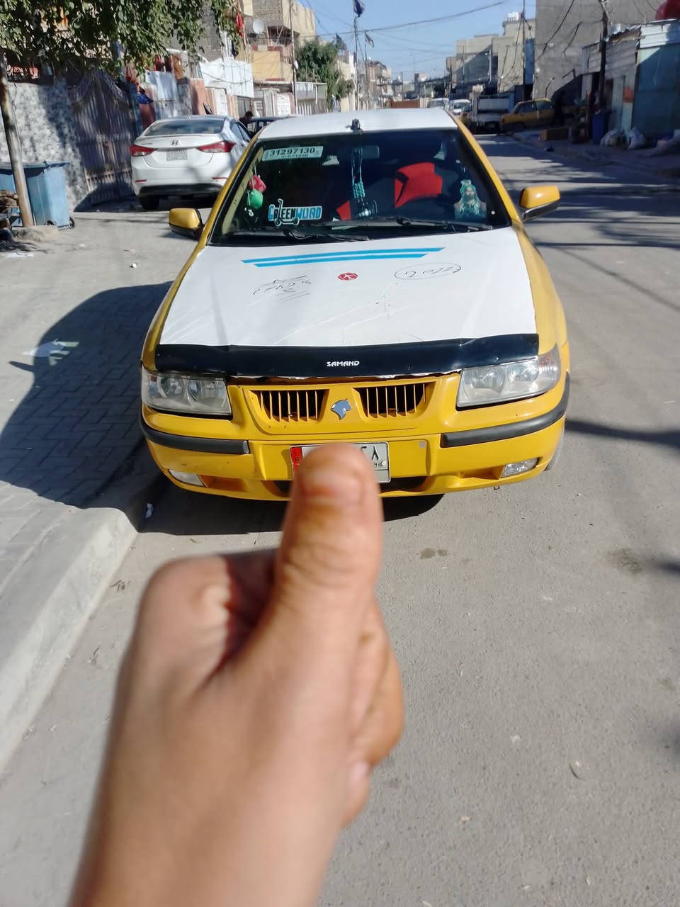 سمند ناطقه 2011
مكينه وكير مكفولات صدر جديد تخم تاير جديد 
مصفره هيئة وغرامات 
تبريد شغال سياره جاهزه كبل للشارع 
السعر 25 وبيها مجال تحويل ثاني يوم 
الرقم *********** وبي واتساب 
المكان: بغداد الشعب 
ماموجود بلفيس
