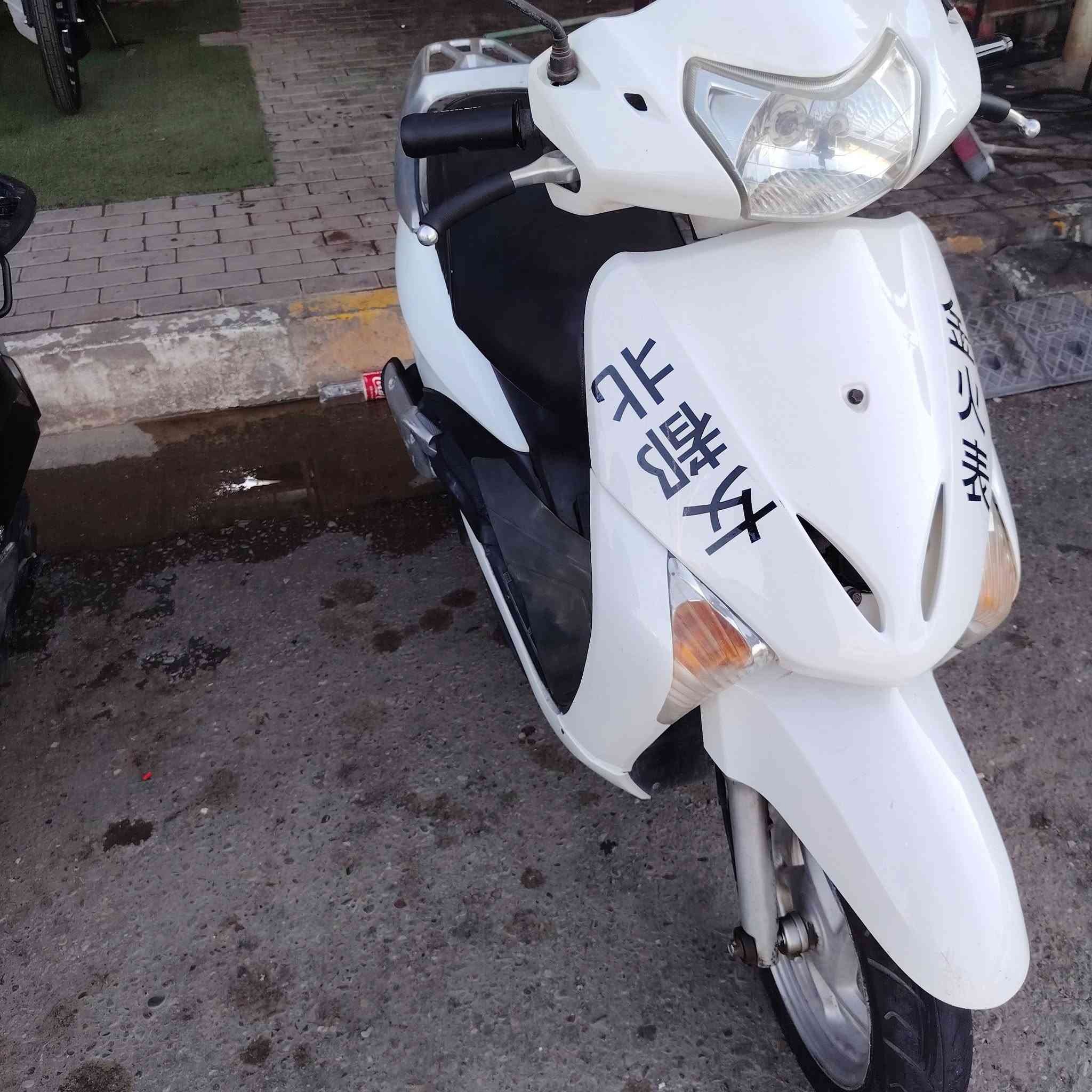 ليدي حديث للبيع
دراجه شغاله مابيها نقوصات
فحل ١٢٠
السعر ٨٠٠ وبيها مجال بسيط
للتواصل ***********
او زورونا عند معرض المهندس للدرجات
