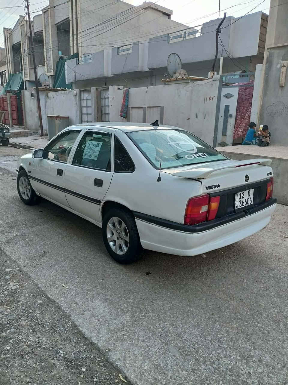اوبل فكتره موديل93 حجم 16 رقم مصطره جديد هزه جديده السياره بسمي شرط التحويل محرك كير شرط طخم تاير جديد دوشمه جديده شاشه طخم سماعات باتري جديد السياره صبغ عام بيها تلكيطات معجون بدون حادث شرط لاكص ولاكلب السعر36 وبيها مجال قليل مكان السياره موصل حي الرساله ***********/***********
