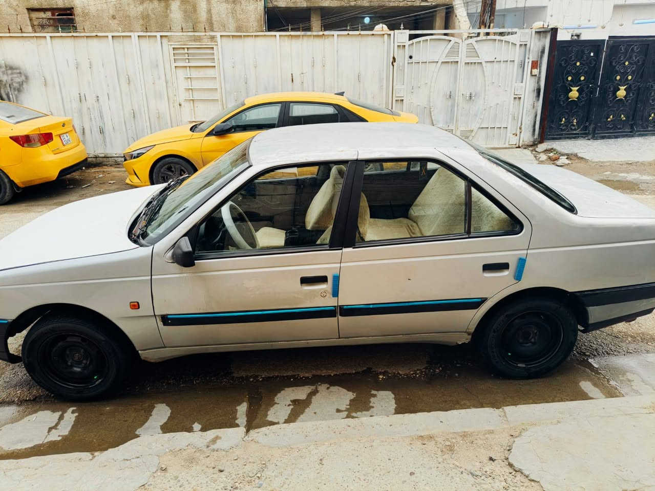 جي ال اكس موديل 2012 محرك كير خير من الله تخم تاير حداديه 80% رقم دولي نجف مكان السياره بغداد بياع شرطه الرابعه سعر 35 وبيه مجال قليل للاستفسار اكثر اتصل ع الخط وخادم لطيبين
***********
