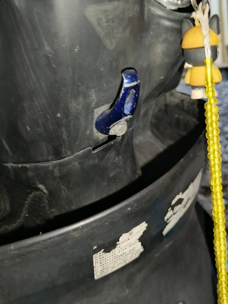 سلام عليكم دراجه ماكس عدله للبيع امزوده تزويد سمائي بيهاا صدر ان سي واي تخمم كلجات او قايش جلاتين قطره دهن.wf شوته اربعه ولف دراجه بيهاا ختومات  مكينه 55سلف جديد ضفيره جديده كهربائية شلع قلع شغاله ماعده عداد السرعه عاطل  سلف هندر شغاله بس كابريترها تعبان بس انطيك شلعه اومعدل لبالك مكاني ديالئ هبهب هذا رقمي ‏‪***********‬‏
