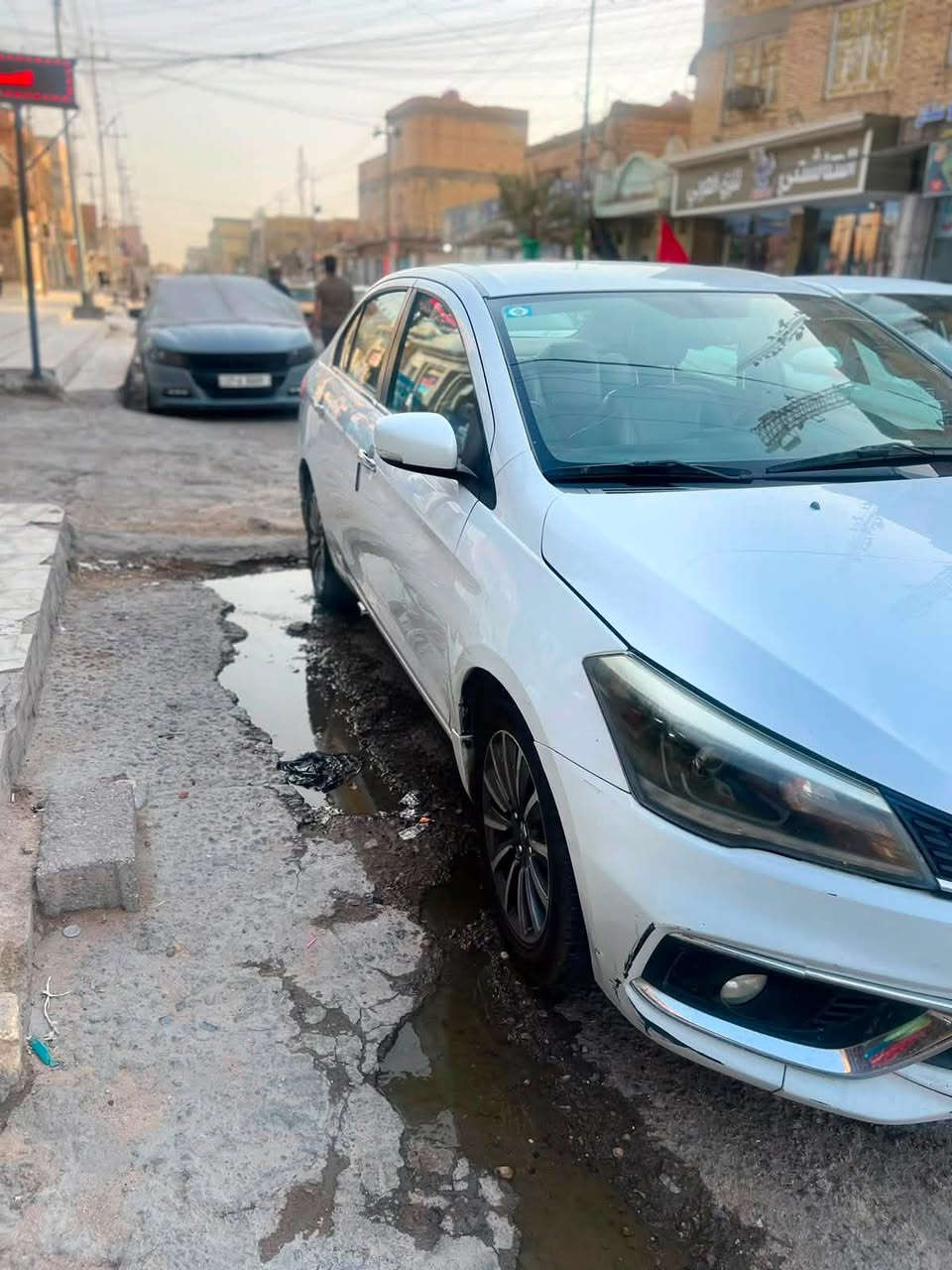 السلام عليكم
ساسوكي 2022 معوقين 
بس قبق جنطه بيه مبدل 
108 وبيه مجال بسيط  
***********
