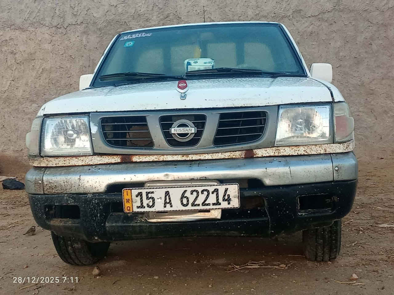 سلام عليكم نيسان البيع موديل 2000 رقم نكليزي بسمي شرط تحويل سنويه 2029 سياره مكفوله لادعمه ولا كلبه صبق جماليه  محرك مكفول كير شاصي لشرط مكفولات سياره مالت جناي جاهزه من كلشي  سعر 45 وبيه مجال مكان سماوه  ***********تصال
