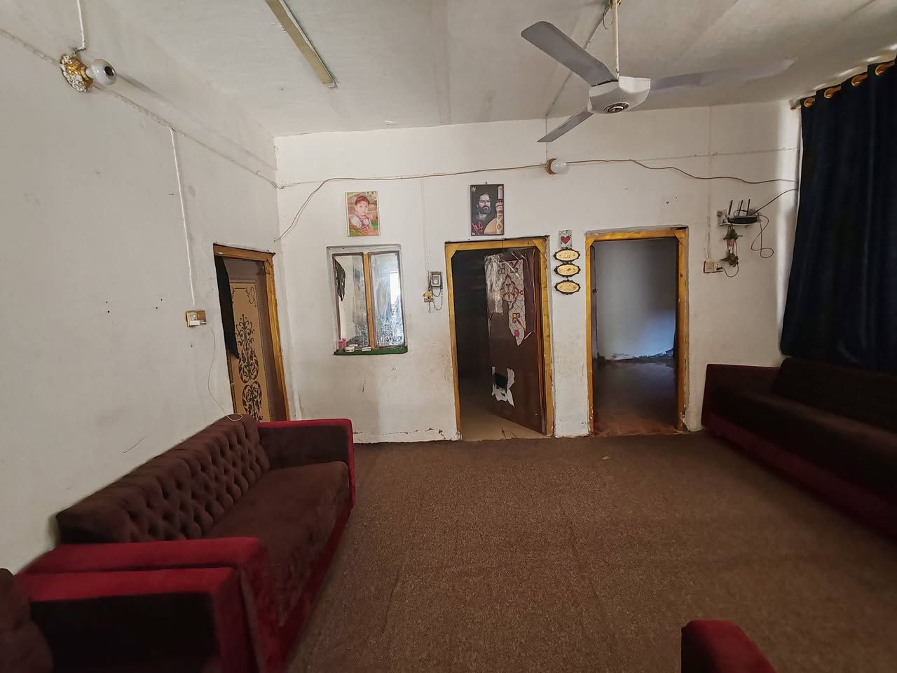 ✨ دار للبيع – حي علوش
📍 فرع مؤسسة الشيخ مكصد (رحمه الله)
🏠━━━━━━━━━━━━━━━━━━━━🏠
📐 مساحة السند: 144 م²
📏 المساحة الفعلية: 200 م²
📄 طابو صرف
───────────────
🛏️ 3 غرف نوم
🛋️ صالة واستقبال
🍽️ مطبخ
🚿 مجمعات صحية داخلية وخارجية
───────────────
💰 السعر: خاص للجادين
📞 ***********
📩 واتساب / ماسنجر
───────────────
⚠️ يرجى سكرين المنشور والتواصل خاص
🏠
