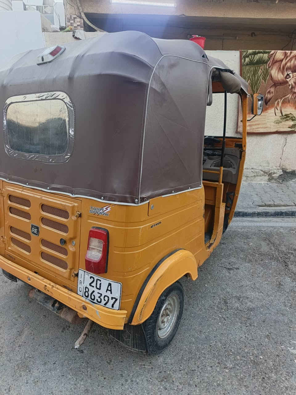 السلام عليكم تكتك مديل 2020 رقم ديالى نكليزي هزه جديده بسمي تحويل ثاني يوم لاضربه ولا صبغ ولا معجون محرك كفاله تنقيص تبخير محرك ما مفتوح السعر خاص مكاني ديالى بعقوبة خابر وبخدمتك ***********
