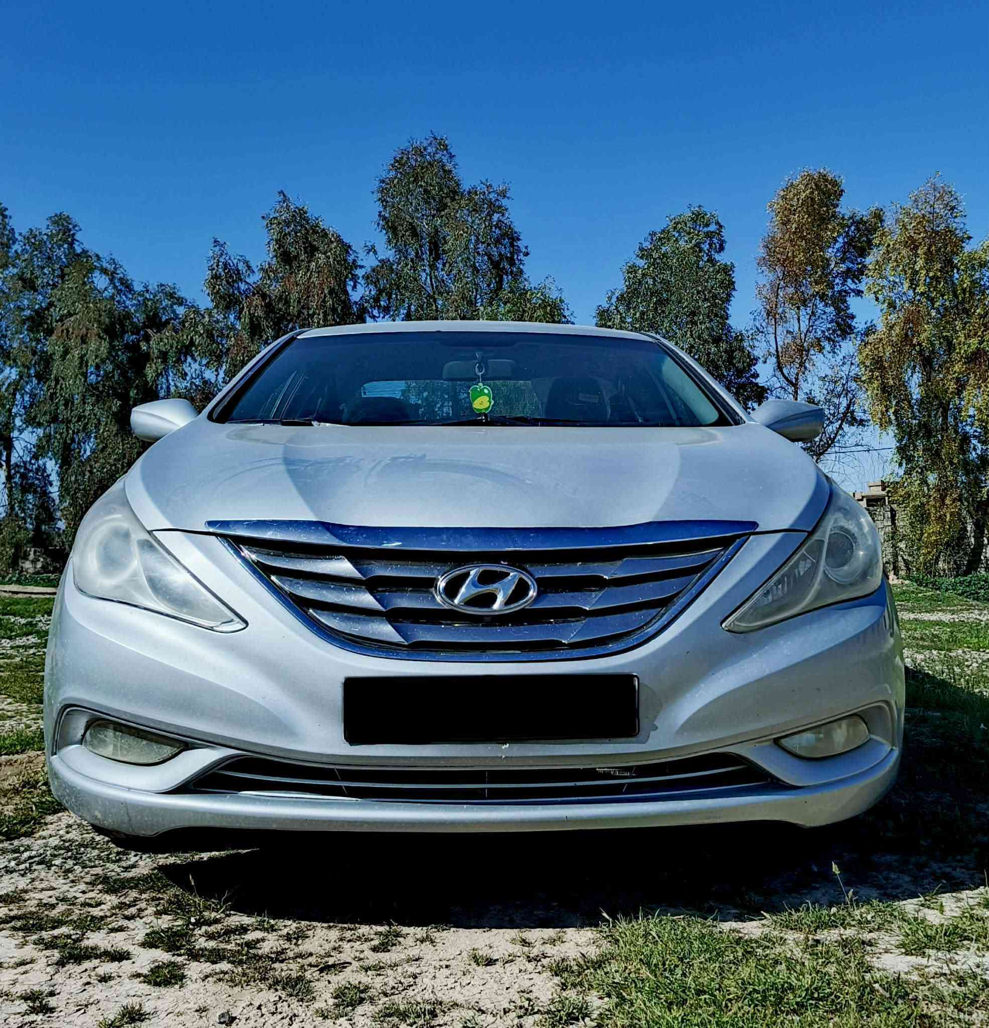 سلام عليكم للبيع او مراوس بجارجر لو اوباما

سوناتا خليجي (2014) اصل ادوات (كص) 

محرك 2000دوش

مكينة كير كهربائيات تخم تاير كله جديد

تبريد ثلج تدفئة شغالة

فول كهربائيات

تخم تاير جديد حدادية شرط 100%

تراي كلش حلو

دواخل جديدة سيارة جديدة 

جداً من الداخل والخارج

مواصفات السيارة✈️

شاشة تاب

كاميرا دوارة

تبريد أمامي خلفي

مرايا شفط

إشارة بل جاملغ

تحكم مرئي

كشانه جلد

فول تحكم ستيرن

داخل لونين

ويل كب أصلي

بلاجكتور لايت عدسة

🟥 الـسـعـر 43قفل قفل قفل ماكو هيج سعر سعر افانتي سلفر والله بل عافيه عل ياخذها

مكاني: الشركاط 
للتواصل: 
*********** زين

***********اسيا
