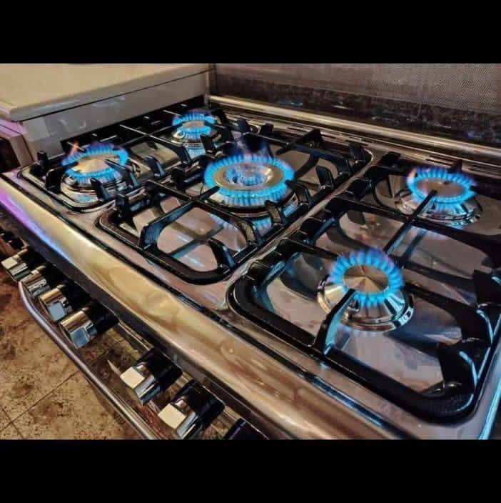 ورشة الاخوين لصيانة كافة انواع الطباخات الغازية السلام عليكم زبائن الكرام🟣  مصلح طباخات انواع  لطباخات صيانه موقعية🌑 طباخكم مسوي ازعاج ريحة غاز🔴 او نارتة ضعيفه يصخم🟣           
ادامه كامله صيانه موعقية يجيكم الكادر للبيت 🌑 تفضلو خاص او واتساب ***********متوفرين 24 ساعة📞
