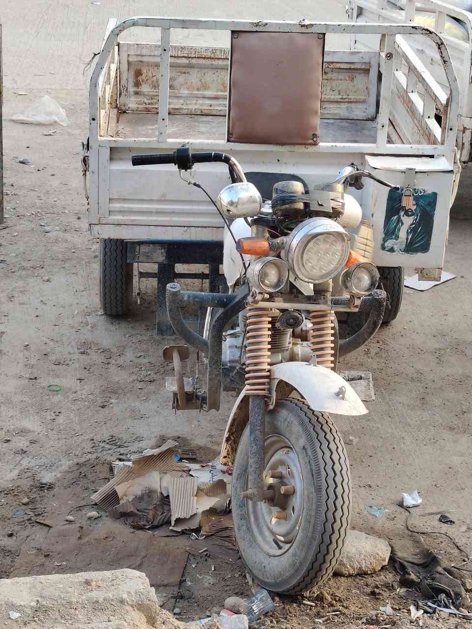 ستوته للبيع موديل2012اوراق اصولي تايرات جدد مكينه مامفتوحه لا تنقيص ولا تبخير  شاصي  مكفول كهربائيات جاهزه  مكان شطره  السعر ملوين و100وبيها  مجال رقم ***********
