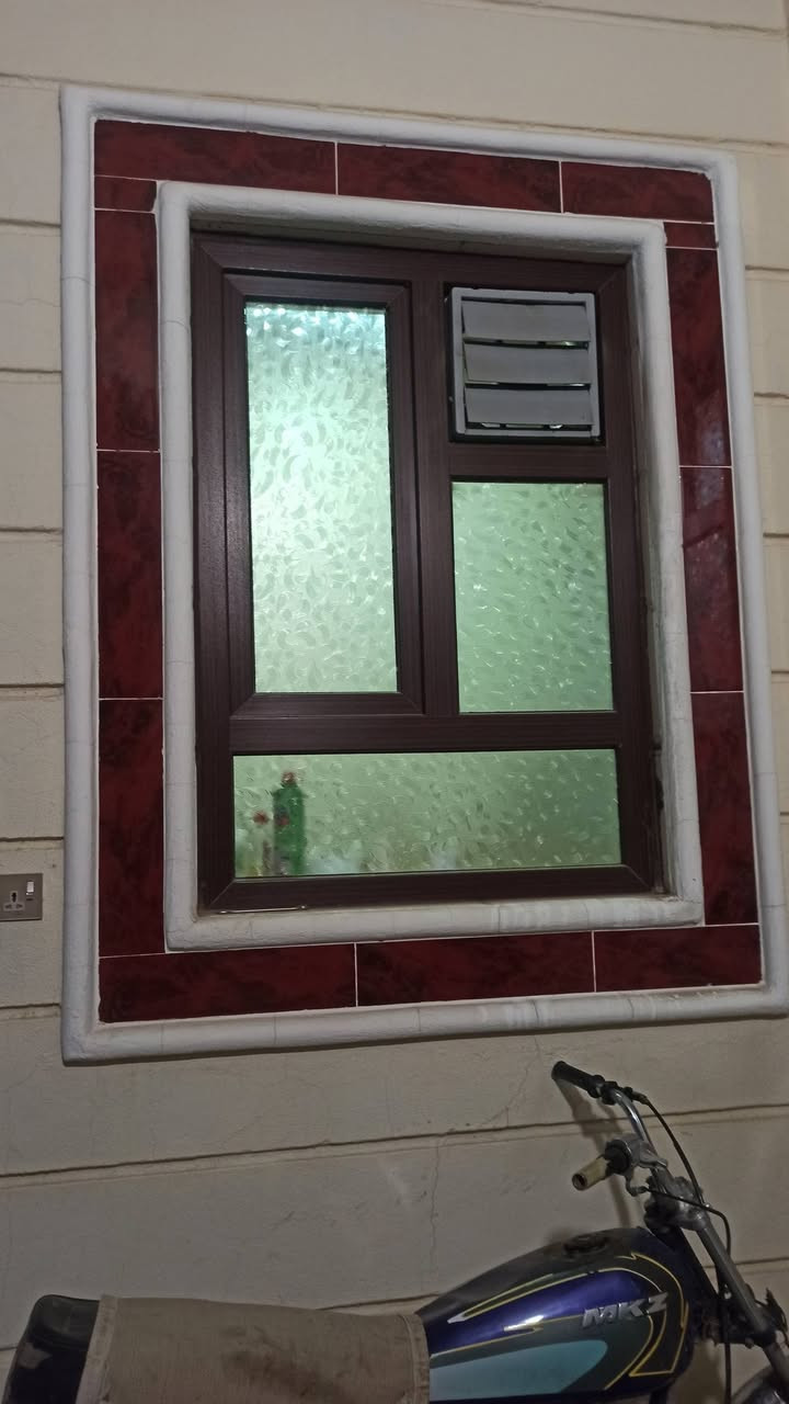 سەلام بۆ فرۆشتن پێنج پەنجەرەیە تازەو لۆک ***********
