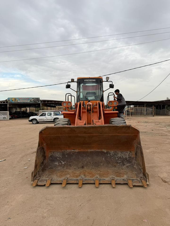 السلام عليكم
للبيع شفل كاوسكي وارد اليابان 
دور بلادي كفاله عامة مكينه جاهزة للعمل 
العنوان السماوة الرميثة معرض الـ ابو كودة 
***********
