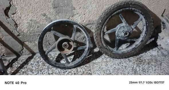 غراض بوكسر كلمن وسعره ‏‪***********‬‏
ادخل خاص وبيك خير و دلل+بوكسر كلاسك مديل 23 كل غراضه موجوده كشن تانكي كور  كوم حديد بيه بكن رايده 450وبيه مجال بصيط تريد تاخذه هيج تريد نشده الك عنواني بغداد البياع معالف
