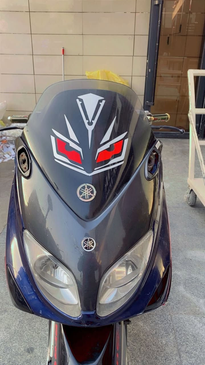 للبيع تي ماكس 2008 نوزل الدراجه اكفلك مكينه من الصوت والفتح والدخانه نضافه الكفرات 60/100  قبل اسبوع ادامه كامله كلج دهن كلجات خرز رياضي قايش جديد الدراجه شغل واطلع لله شاهد ما موكفتني تايرات جدد 
مكاني الامين الثانيه 
الرقم : ***********

السعر 16 وبيهة مجال قليل
