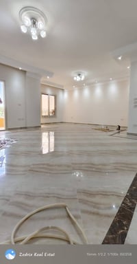 🔥 فرصة مميزة للإيجار في الشيخ زايد – الحي السابع  🏡 شقة مميزة أول بلكو...