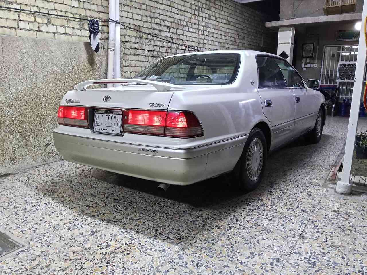 السلام عليكم
سياره تويوتا كراون راس الثور للبيع
السيارة كاملة من كلشي تجي تفحص وشوف بعينك النضافه
محرك 3000 vvt
موديل 1999
مكفوله من العيب الشرعي
سعر 87 ورقه
مكان السيارة بغداد كميره قرب الجزيرة السياحيه
للتواصل واتس اب ***********
