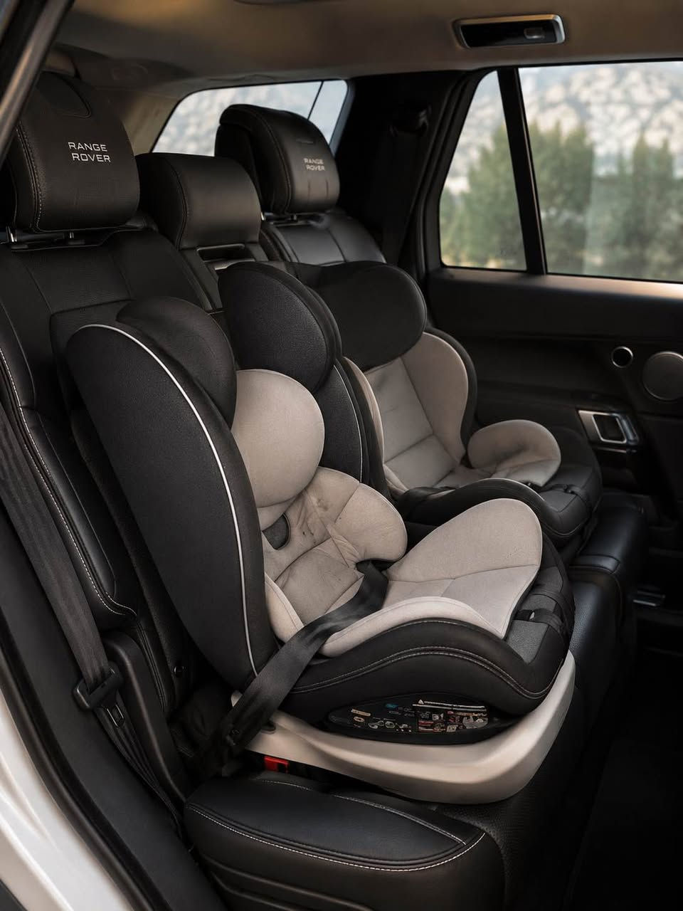 Two baby seats ( 0-5 years ) , The seat reclines from sitting to sleeping position.

 كراسي عدد اثنين ( ٠-٥ سنوات ) والكرسي قابل للتغير الوضع من الجلوس الطبيعي الى المائل لغرض النوم
50,000 for each ( both for 80,000IqD) last
Address : Life tower WhatsApp below..
العنوان 
اربيل - ٣٢ بارك لايف تور 
*********** واتسب

السعر ٥٠ الف للواحد
وسعر نهائي للاثنين مع بعض ٨٠ الف بدون معاملة أربيل, العراق
