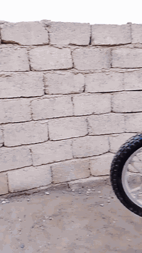 السلام عليكم موطور للبيع كلشي شقال بارت خمسه گير السعر خاص و امراوس


**إذا كنت صاحب هذا الإعلان وتريد حذفه لأي سبب، رجاءا أرسل رسالة إلى الدعم الفني**