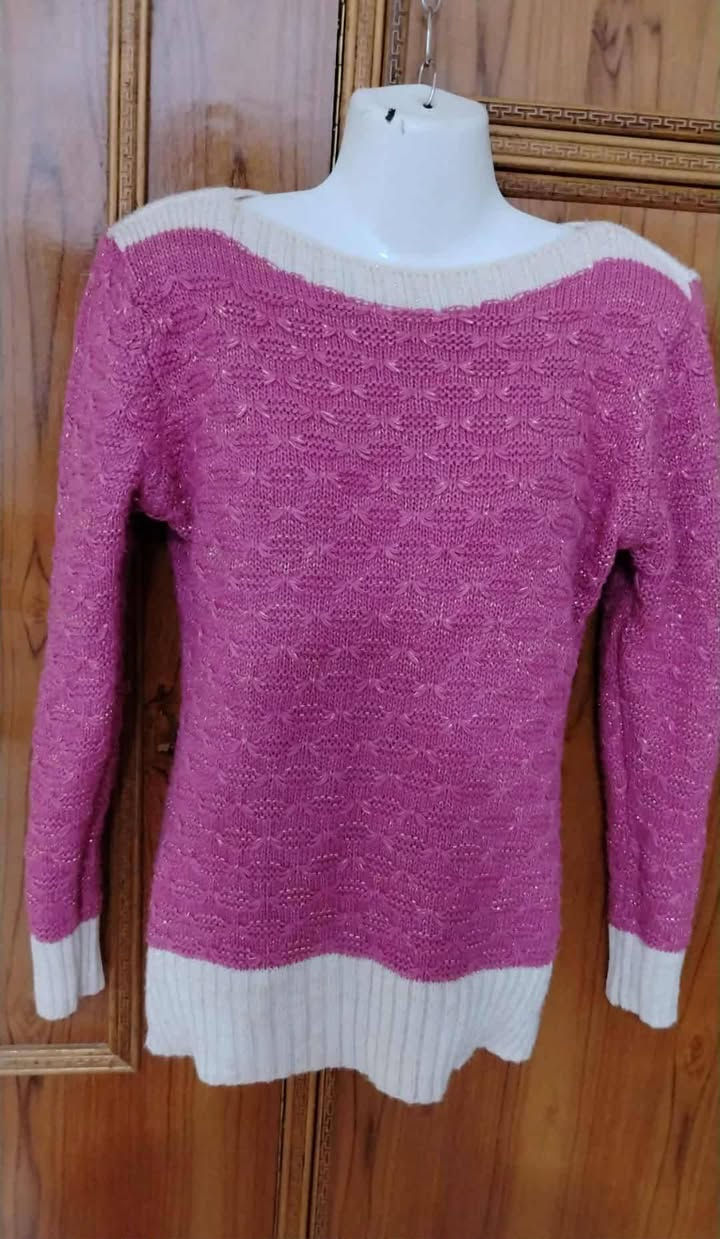 عندي ستر للبيع قياسهم 38و40


**إذا كنت صاحب هذا الإعلان وتريد حذفه لأي سبب، رجاءا أرسل رسالة إلى الدعم الفني**