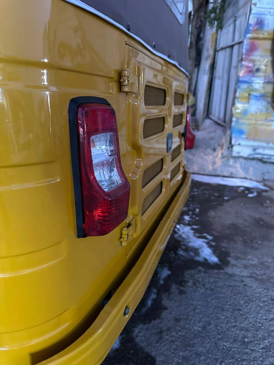 السلام عليكم للبيع تكتك موديل 2019شهر 11 تكتك مكفوله بس دوس مرشوشات بدون معجون وبدون خياس تكتك جديده بمعانه الكلمه تجي وتشوف بعينك احله من الصور ترايهه مال زيرو حتى الخناك مالته يشتغل حتى هندره مامفتوح  لوحات عربيه ثاني تحويل رقم الهاتف *********** اتصل وادلل الهاص مغلق
