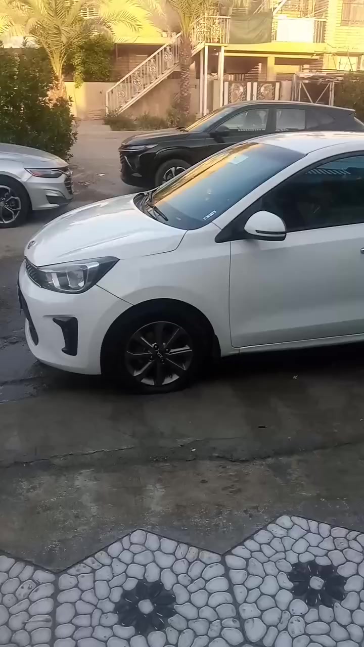 السلام عليكم ورحمة الله وبركاته
من رخصة الاخ مسؤول الكروب 
اريد مراوس ماليبو تكون مناسبه 
عندي كيا بيكاس موديل 20 
السياره خليجي فيها ثلاث قطع صبغ حادث بالعراق جانبي وليس بجم
تلفون ***********
