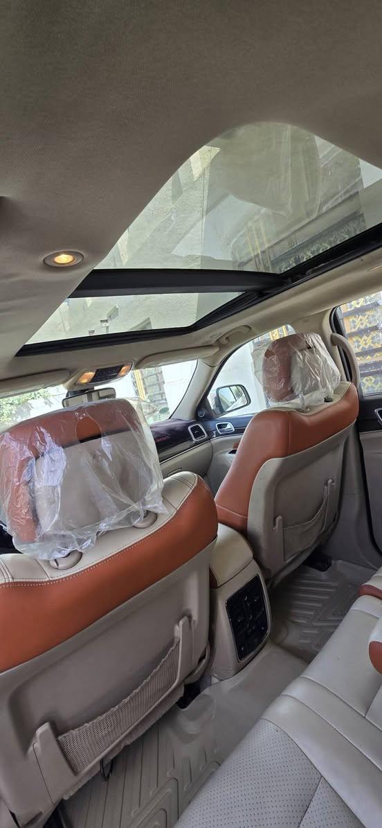 مراوس او بيع
سلام عليكم جيب كراند شيروكي لميتد مديل 2018
 سياره مكفوله سابقا هنا صار طخه صطحيه نصبغ جاملغ وبنيد
للاستفسار اتصال او تساب 
***********
