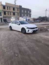 موديل ٢٤ • ماشيه ١٦٠٠٠ • وكاله عامه