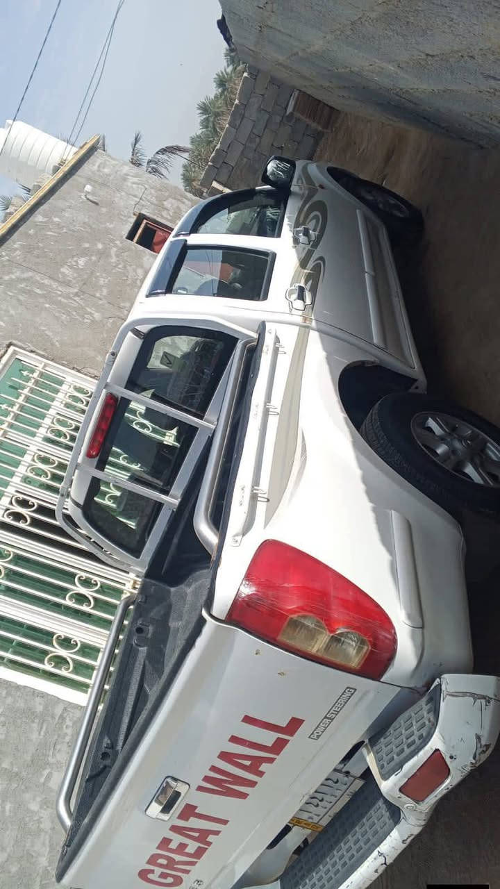 كريت  موديل 15 سياره هلوه ونضيفه جاهزه منقصه اي شي مثل ما موضح بل صوره سعره 80بيه مجال ‏‪0783 351 6396‬‏/0776 302 3234
