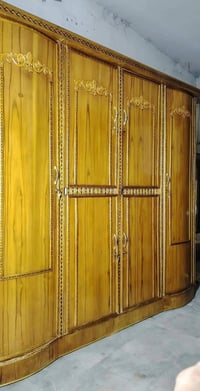 خزانة صاج • ٤ أبواب • ارتفاع ٢٫٢٠م