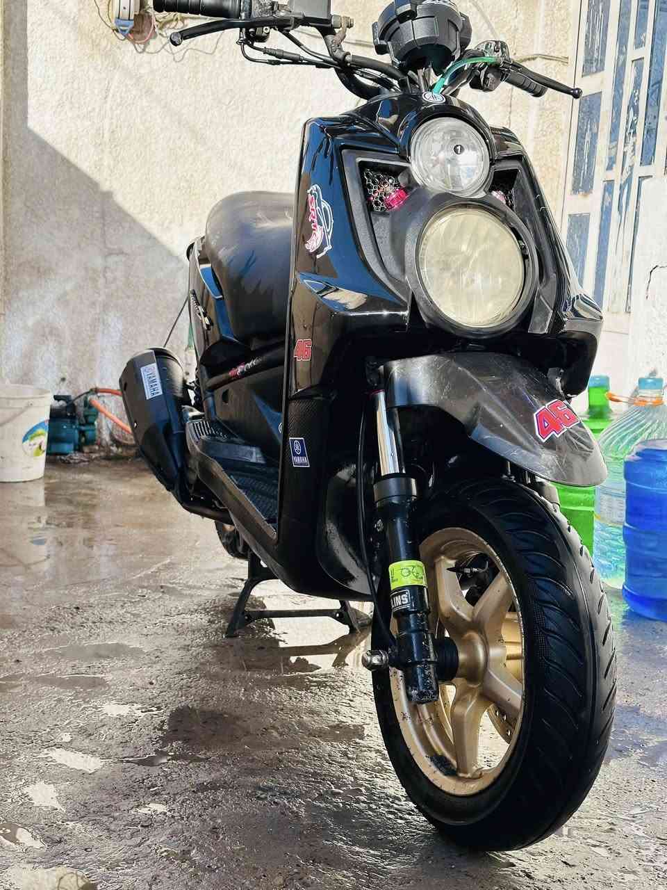 السلام عليكم
سكنس جبلي ١٤
دراجة فول نضافة اخت الرمبة 
نقصهه فقط قبق فلتر شوتة غيرة برغي مناقصهه نكرة سلف بكل وقت مكينة خير من الله كهربائيات كلة شغال ولباقي كدامك

السعر ٩٠٠ 
مكاني الشعب 
***********
