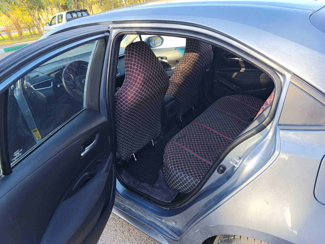 كرولا2020 LE
مەکینه 18
ماشي 100الف
سعرها 155 ورقه
***********
