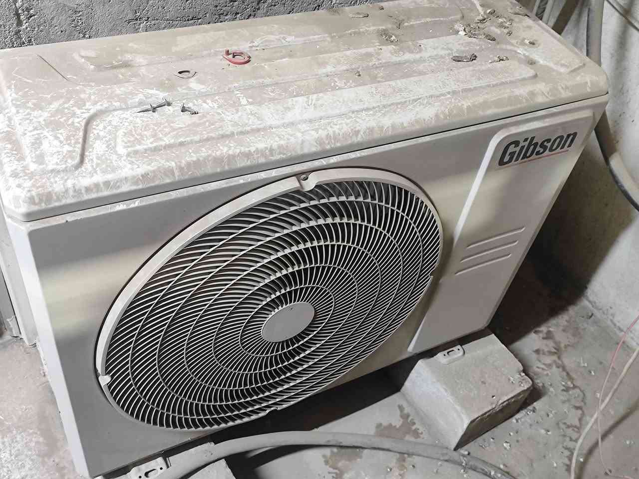 السلام عليكم سبالت جبسون 2 طن غاز 22 ما داخلات تصليح غاز البلادي العدد 3 تجي تشغل وتشوف بعينك السعر الواحد 400 البيع شلع كلهن بغداد حي العامل ***********
