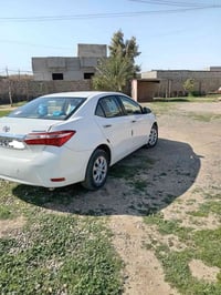 كورلا للبيع موديل 2015 خليجي كلين بدون صبغ بيه ملاحضه مئشر بل صور سيار...