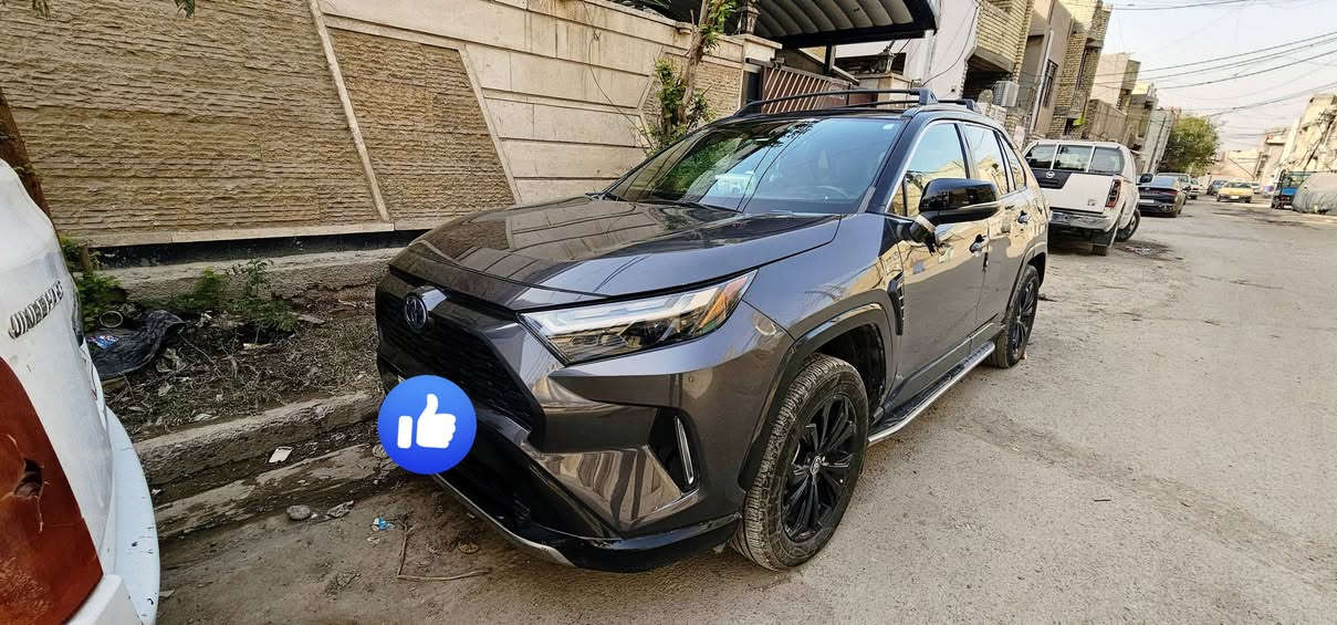 Rav 4 xse 2022
محرك 2.5 هايبرد دفع رباعي

تو كلر (قمارة و مصدات والويل اسود بيانو لامع) و الكشر لون فيلي لامع

حادثها بابين مبدلات و تعديل جاملغ خلفي

فتحة سقف + نقطة عمياء + رادار مانع تصادم + تحديد المسار+ اوتو ستوب + هندبريك بصمة 

اربع انظمة سياقة اقتصادي و عادي و سبورت و جبلي 

كشنات جلد 

تدفئة بالكشنات + تدفئة مقود + جامة خلفية

دوسات  سبورت و ترايش قمارة 

لايت زنون عدسة لد 

جدا اقتصادية (لتر/ ١٨ كم)

ماشية ٣٥ الف ميل قابل للزيادة

23000$

***********
