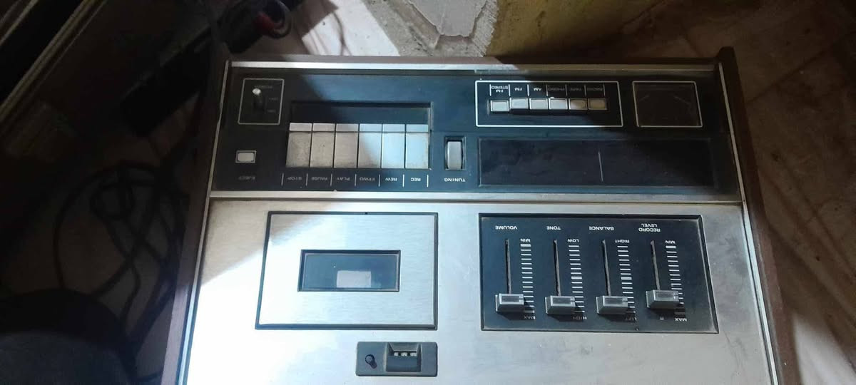 Sony


**إذا كنت صاحب هذا الإعلان وتريد حذفه لأي سبب، رجاءا أرسل رسالة إلى الدعم الفني**