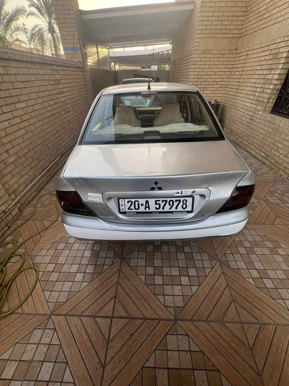 السلام عليكم لنسر 2010  محسن سنويه رقم جديد السونار امامك بدون اي دواخل  تخم تاير جديد حديديه كير مكينه خير من الله مكينه كبيره لاصرف لابخار 
دخل اصفر السعر 73$ المكان ديالى 
*********** شرط التراي تقنع
