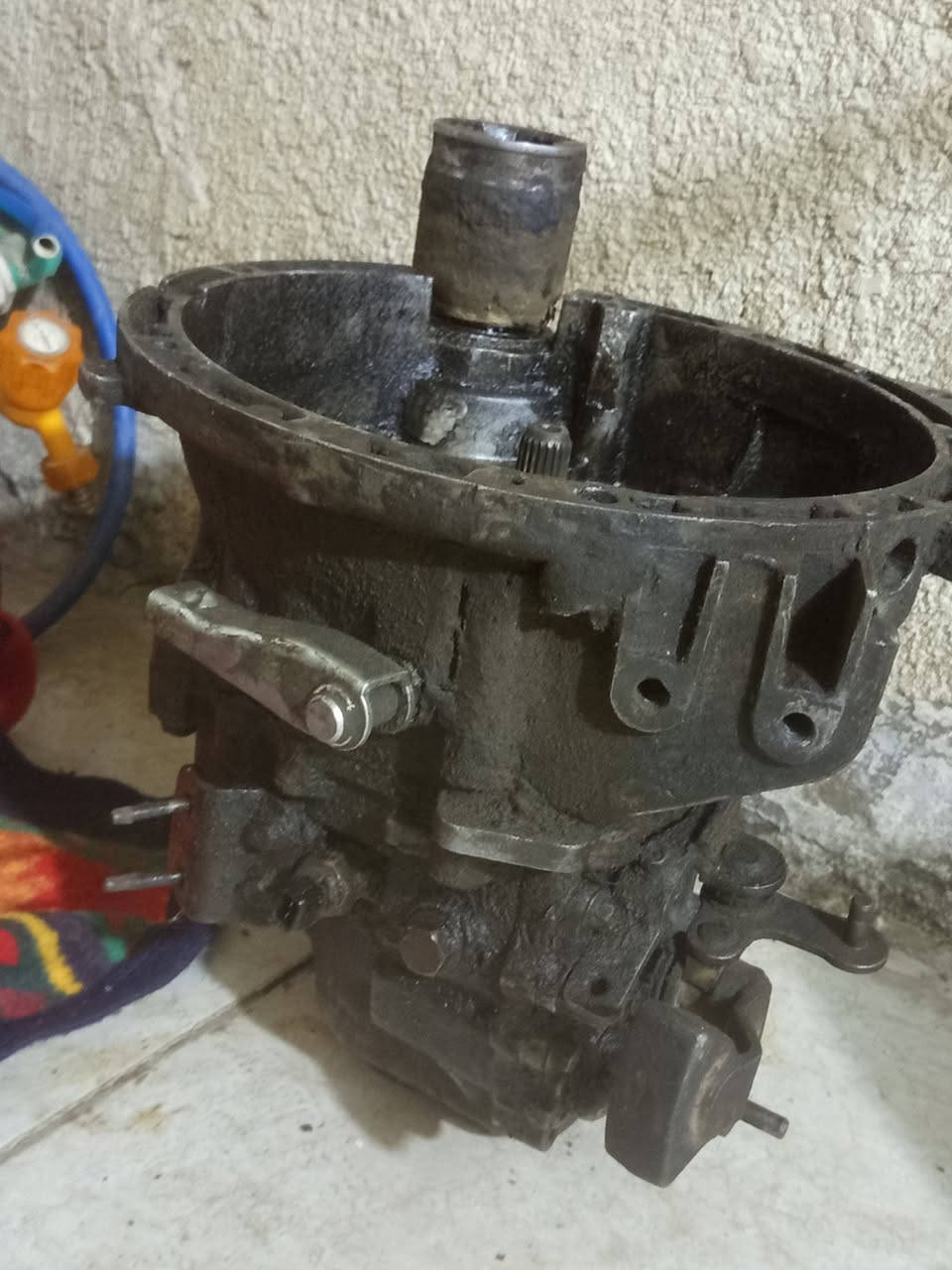 سلام عليكم شباب كير شيري فلاوين او كوين بي بس النمره 5 تفلت ولباقي كله شغال ضمان قيم بل يرضي الله وخذه مكان بغداد  الرقم ***********
