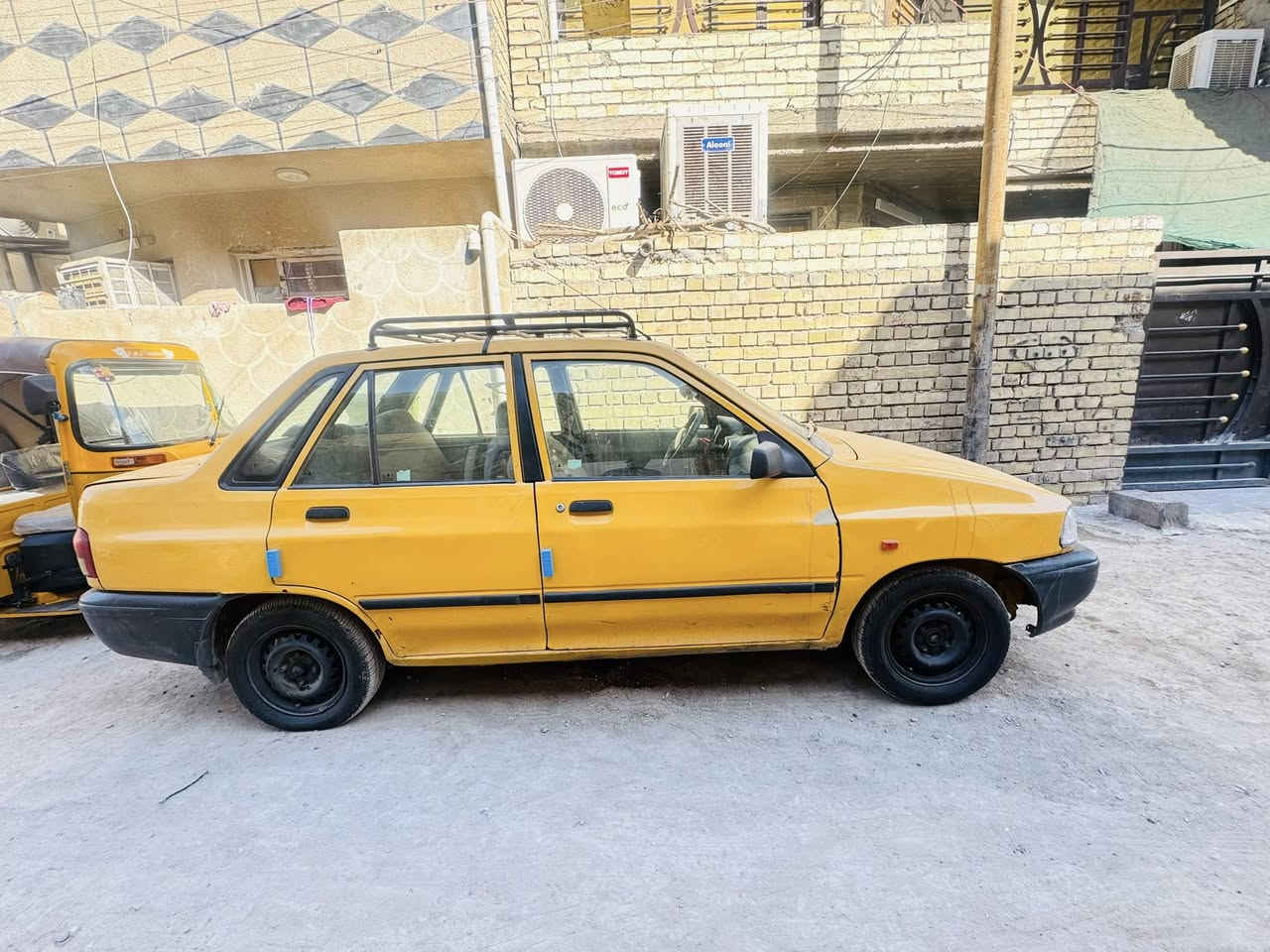 سايبا ٢٠١١ نفخ سيارة جاهزة محرك برايد جديد كيرها خير من الله تبريد يرادله راديتر تحويل مصفره هيئة وغرامه
سعرها ٢٤ ورقه وبيها مجال مكاني بغداد الدورة 
***********
