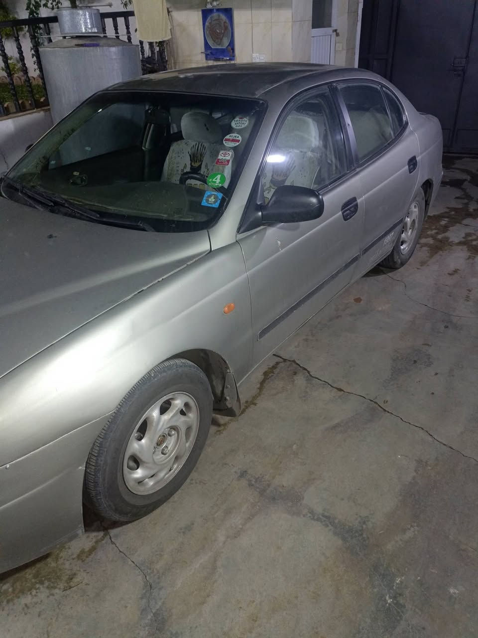 سيارة للبيع نوع دايو لكنزا رقم.جديد سنوية لغاية سنة2030 موديل 97 يوجد بطاقة بانزين رقم كركوك سعر السيارة 30. ورقة مع مجال تلفون.  ***********.
