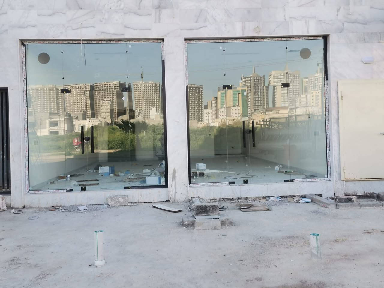 صيانة تصليح ابواب جام تعمير ***********
