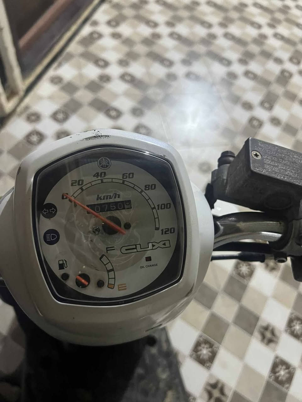 سلام عليكم دراجة للبيع لتصال ***********
