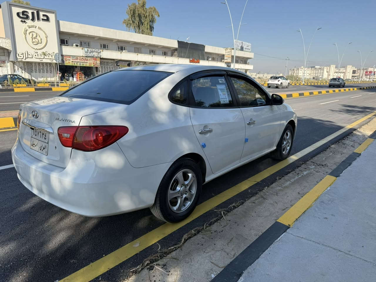 النترا موديل 2010 
محرك ١٦ مامفتوح
كير اصلي ممحور
ماشية 158
بدون صبغ 
بيها بارد ٣ مكانات صغار كلش
شرط الفحص
بدون كابون 
شرط التحويل 
مكانها موصل 
معرض أطلس الحديث
السعر 122 وبيها مجال قليل
الاتصال برقم 
***********
***********
