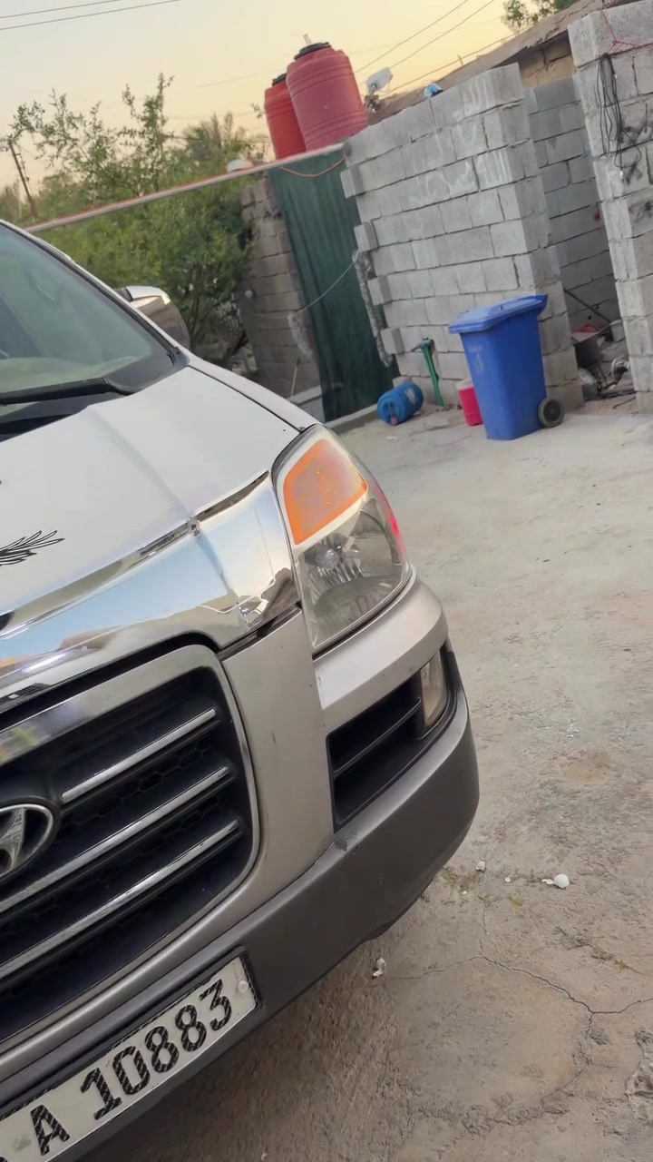 ستاركس ٢٠٠٧ مسكر مكفوله من كلشي اي نقص مابيها كدام عينك (تبريد حداديه اي نقص مابيها)١٠٠ بيها مجال قليل العنوان بصره ***********
