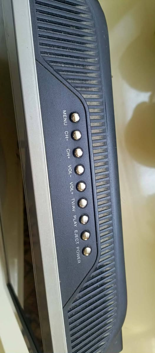 شاشه للبيع الحجم ٢٢ من غير ريموت العنوان بغداد بسماية السعر ٤٥الف


**إذا كنت صاحب هذا الإعلان وتريد حذفه لأي سبب، رجاءا أرسل رسالة إلى الدعم الفني**