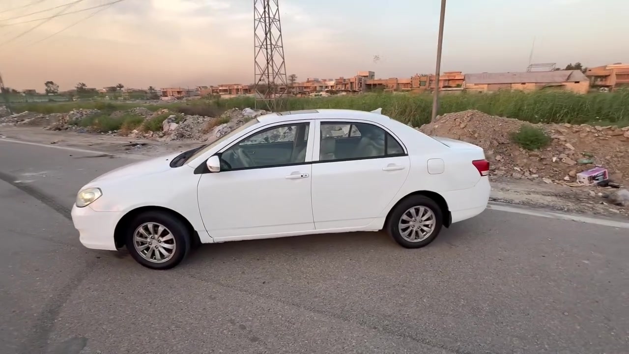 السلام عليكم بي وايدي G3 2013 كفاله عامه ماعده هلال واحد فقط باقي سياره كفاله لا ضربه ولا صبغ ولا خياس وبدون قطرت جراد سياره جاهزه على اخر حبايه بسمي تحويل ثاني يوم سنويه جديده رقم نكليزي بغداد تحويل ثاني يوم هزه جديده سياره تخم تاير جديد صدر امامي خلفي جديد تبريد ثلج ❄️  ماشيه 170 حقيقي سعر 57 وبيه مجال عنواني بغداد 
***********
