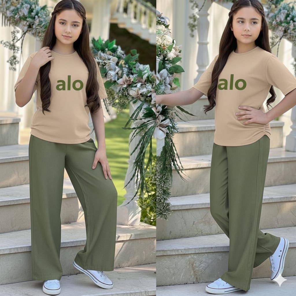 "عارفين إن 'المحير' هو أصعب مقاس في السوق؟ 🤔
عشان كدا في مصنعنا، ركزنا في تشكيلتنا الجديدة على مقاسات المحير (أولادي وبناتي) بقصات عصرية تطلبها الزبائن بالاسم، بجانب طبعاً الترنجات الرجالي والحريمي.
✅ تسليم فوري للكميات.
✅ تلبيس مرتاح ومقاسات مظبوطة.
✅ أسعار خاصة جداً للطلبيات الكبيرة.
​لا تضيع وقتك في التدوير، استلم من المصنع مباشرة ونوع بضاعتك.
💬 
#جمله_فقط


**إذا كنت صاحب هذا الإعلان وتريد حذفه لأي سبب، رجاءا أرسل رسالة إلى الدعم الفني**