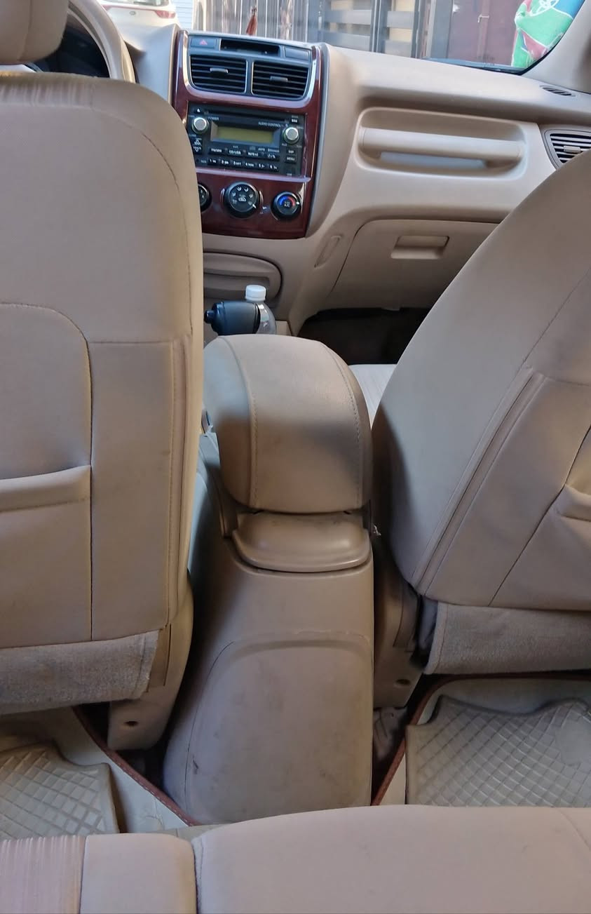 سبورتج ١٠ مكفولة من الصبغ ماشية ١٦٢ رقم سليمانية باسمي ومجدده محرك ٢٠٠٠ جيدجداً سيارة نضيفة السعر ١٣٥بيها مجال *********** و *********** بغداد
