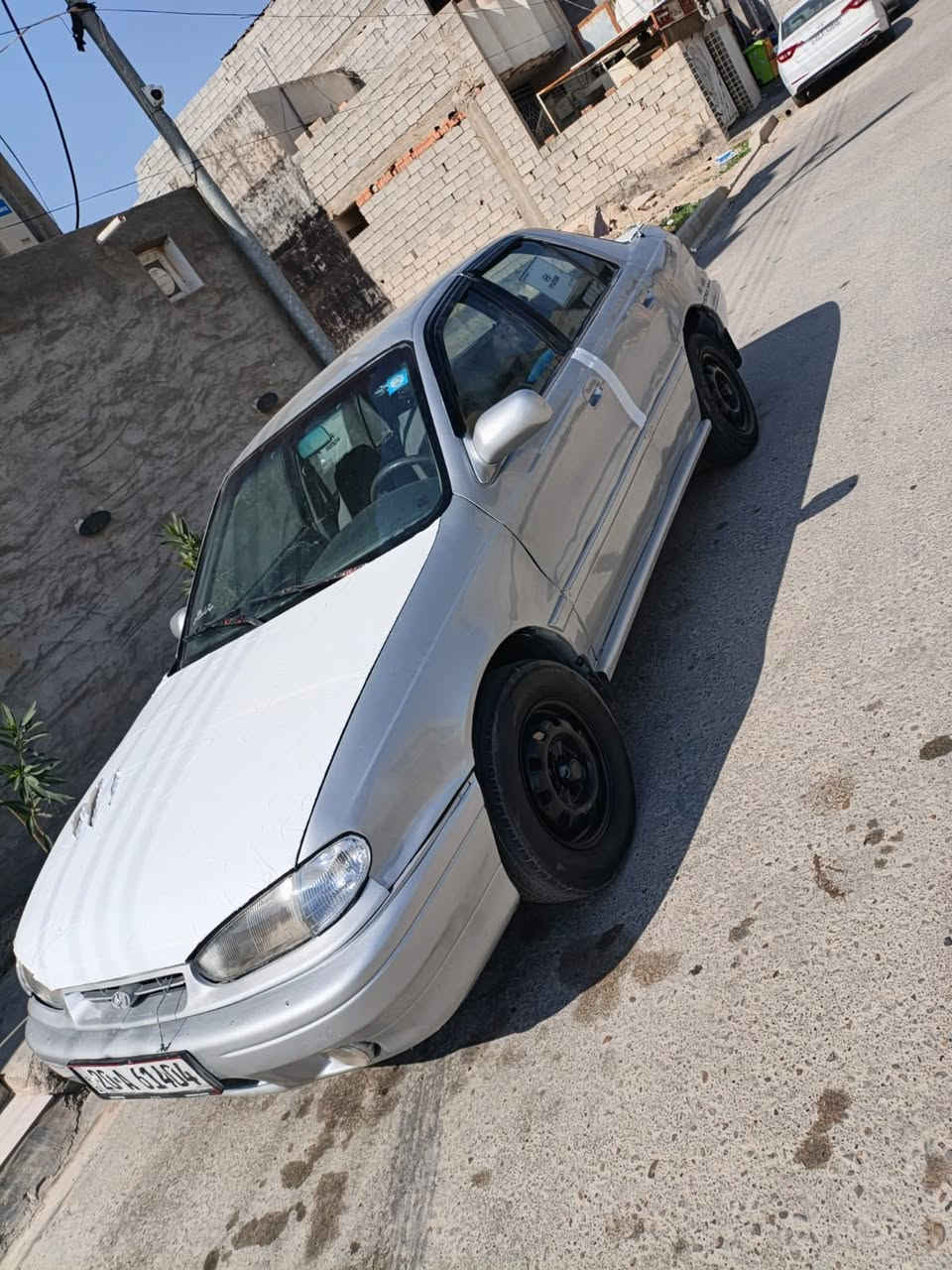 سلام عليكم للبيع النتره دمعه موديل 93مكينه مفتوح كفاله صدر جديد تخم تاير جديد منضومه تبريد كامله سياره كلش حلوه وجديده سنويه مجدده ل30سياره كل نقص مابيها السعر22وبيها مجال بسيط العنوان ديالئ بلدروز لاستفسار ***********
